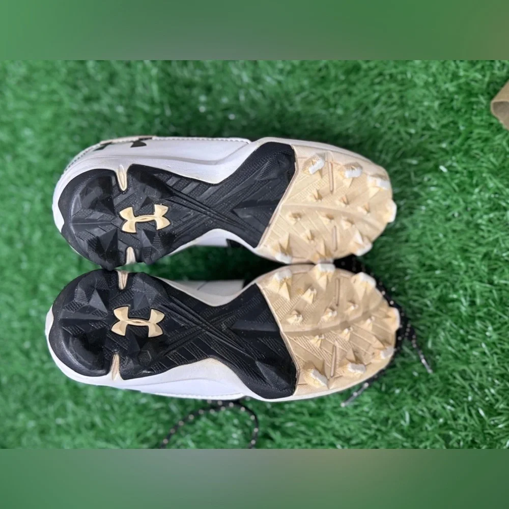 Under Armour preowned gently
